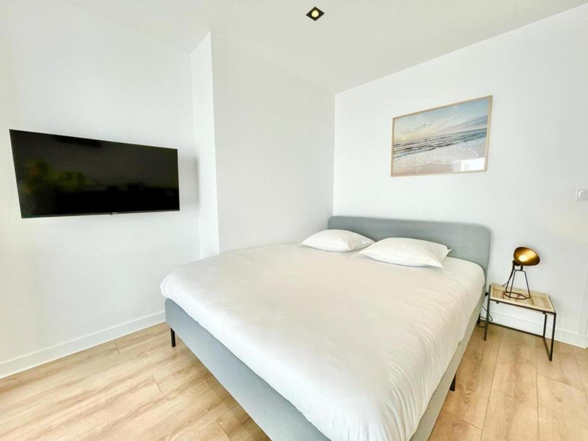 Residence Duguay - Centre Ville - Porte B - Appartements Tout Confort - Neuf - Nouveau ロリアン エクステリア 写真
