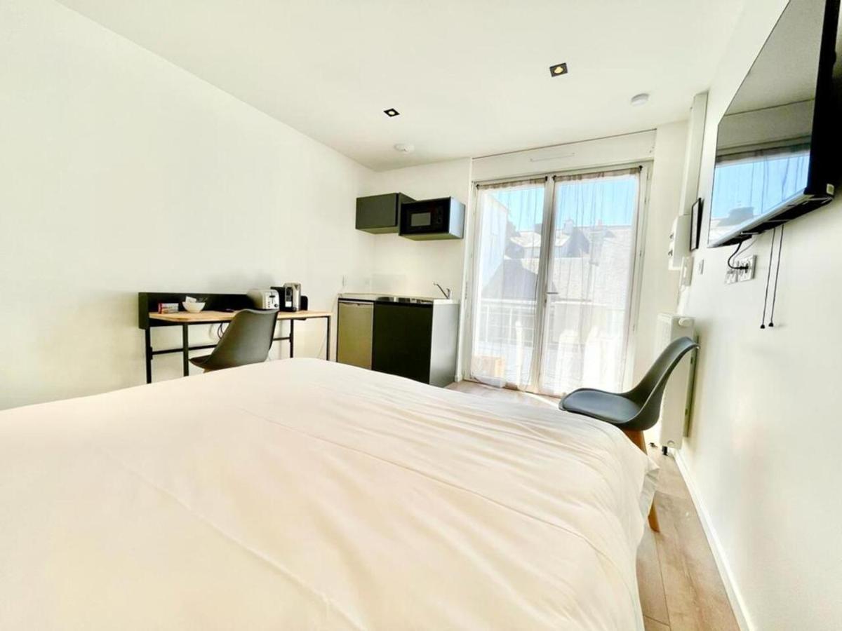 Residence Duguay - Centre Ville - Porte B - Appartements Tout Confort - Neuf - Nouveau ロリアン エクステリア 写真